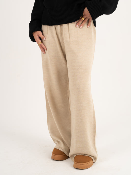 The Khaki Knit Pants